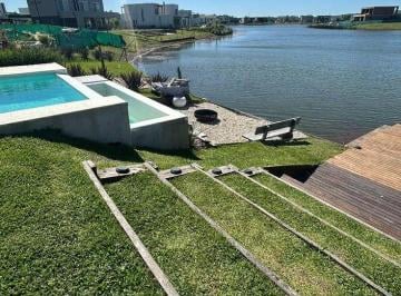 Casa de 4 ambientes, Tigre · Bustamante Prop Santa Ana 12395 Alquiler Verano Dic / Enero Villanueva Tigre
