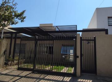 Casa de 4 ambientes, Córdoba · Excelente Oportunidad! a Estrenar - Casa en Villa Claret - Apto Crédito