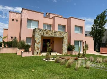 Casa · 330m² · 6 Ambientes · Casa Venta 6 Ambientes Isla Santa Mónica - Pileta Muelle Privado Vistas Panorámicas