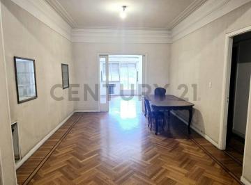 Departamento · 124m² · 4 Ambientes · Venta Departamento 3 Amb Palermo, Botánico, con Dependencia