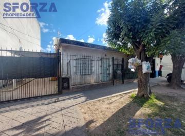 Casa · 70m² · 3 Ambientes · 1 Cochera · Casa - Jose Clemente Paz