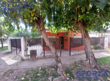 Casa · 80m² · 3 Ambientes · 1 Cochera · Casa - San Miguel