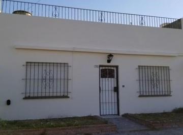 Casa · 56m² · 3 Ambientes · 1 Cochera · Casa PH de 3 Ambientes con Amplia Terraza