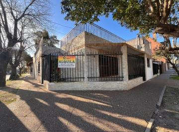 general-san-martin-villa-ballester-alquiler-ph-2-ambientes · PH en Alquiler - 2 y 1/2 Amb con Patio - V. Ballester