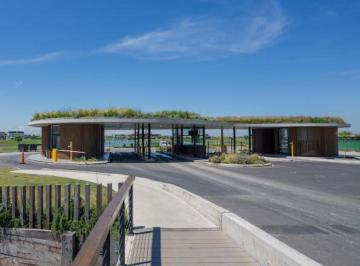 Terreno · 900m² · Lote en Venta en Barrio Los Puentes
