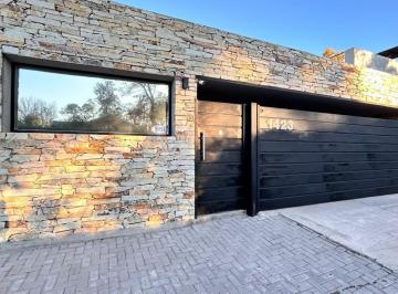 Departamento · 40m² · 1 Ambiente · 1 Cochera · Departamento en Green Land Park - Venta con Renta