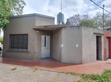 Casa de 4 ambientes, Ciudad de Santa Fe · Venta Casa Ciudadela Santa Fe Capital
