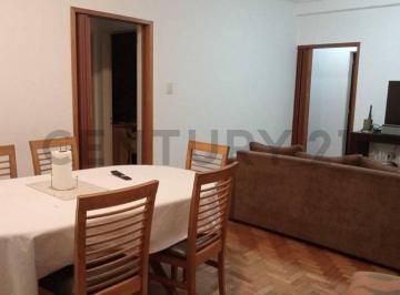 Departamento · 90m² · 3 Dormitorios · Departamendo a La Venta en La Plata