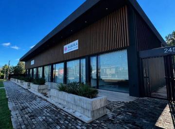 Local comercial · 140m² · 1 Ambiente · 1 Cochera · Local en Manuel B Gonnet
