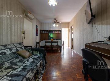 Departamento · 54m² · 3 Ambientes · Venta Depto. 3 Amb. Flores