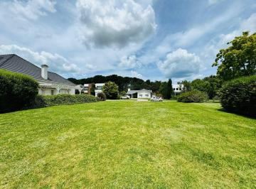Terreno · 832m² · Venta Lote de Terreno, "Los Sauces" de Rumenco