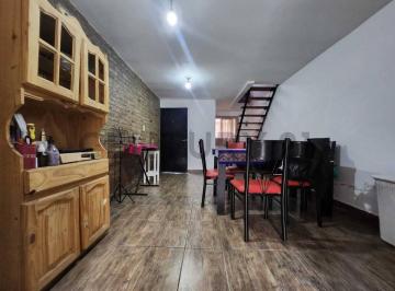 PH · 50m² · 3 Ambientes · 1 Cochera · Venta PH 3 Ambientes con Cochera en Villa Tesei