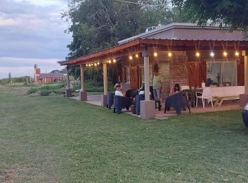 Campo · 10000m² · 3 Ambientes · Casa en Hectarea en Cañuelas