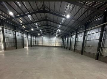 Bodega-Galpón · 1000m² · 3 Ambientes · Nave en Alquiler a Estrenar Parque Industrial Maipú
