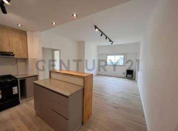 Departamento · 60m² · 3 Ambientes · 3 Ambientes Reciclado en La Perla