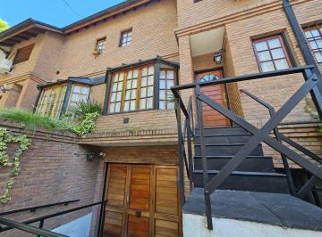 PH · 165m² · 4 Ambientes · 1 Cochera · PH Estilo Triplex en Venta! Villa Urquiza