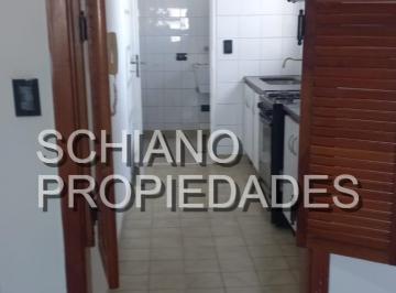 Departamento de 4 ambientes, Quilmes · Departamento de Tres Ambientes Sobre Peatonal Rivadavia.
