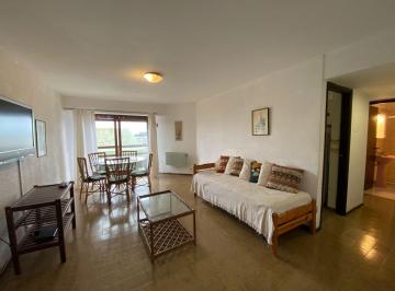 Departamento · 50m² · 2 Ambientes · Departamento en Alquiler Anual 3 Ambientes Pinamar Centro - de Las Ballenas y de Las Artes 99