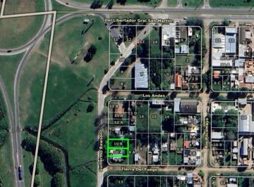 Terreno · 150m² · Dos Lotes con Tres Construcciones a m de Ruta 11 – Apto Comercial