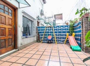 PH · 55m² · 3 Ambientes · PH 3 Ambientes con Patio y Balcon - Parque Patricios