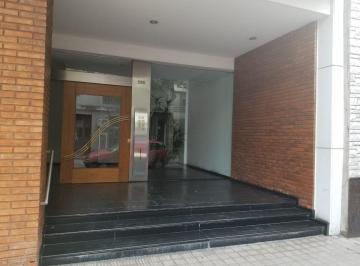 Departamento · 67m² · 2 Dormitorios · 1 Cochera · Venta Departamento de 2 Dorm., 2 Baños Cochera Barrio Martin Precio Negociable - Rosario