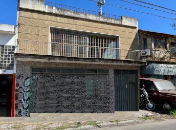 Local comercial · 275m² · 2 Cocheras · Amplio Local Negocio con Depósito