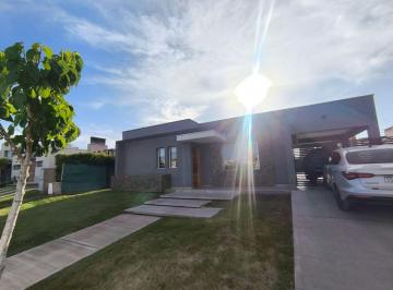 Casa de 5 ambientes, Maipú · Estupenda Casa, B° Privado Las Morenas (Maipú/mendoza)