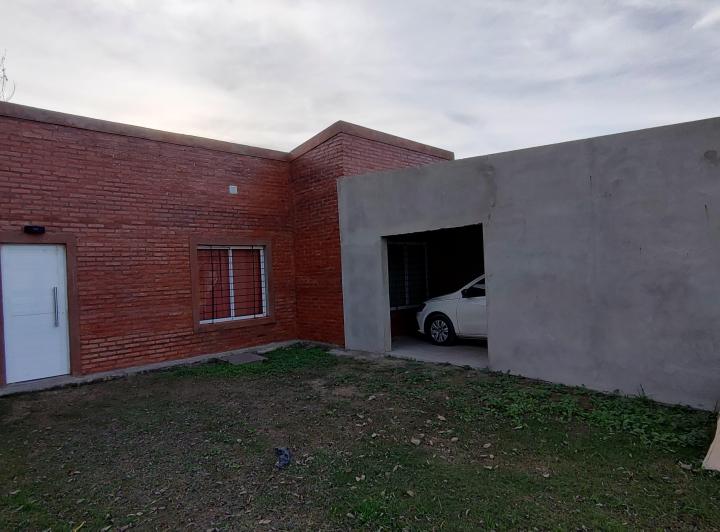 Casa · 178m² · 5 Ambientes · 1 Cochera