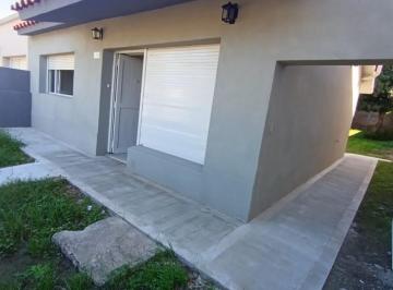 Casa · 66m² · 6 Ambientes · Casa a La Venta en Calle Gobernador Quiroz 1156
