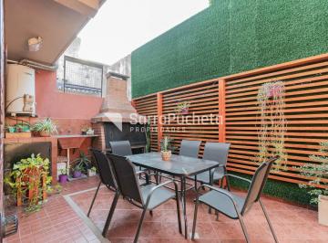 PH · 153m² · 4 Ambientes · Venta Triplex 5 Ambientes con Patio y Cochera en Castelar.