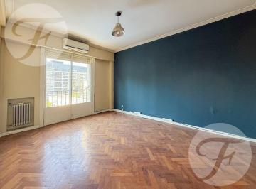 Departamento · 69m² · 3 Ambientes · Oportunidad - 3 Ambientes con Dependencia en Monserrat
