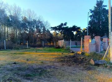 Terreno · 300m² · Venta Lote/sin Expen - San Jeronimo. Financiación