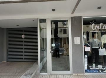 Departamento de 1 ambiente, Rosario · Amplio Monoambiente, con Balcón en Venta.