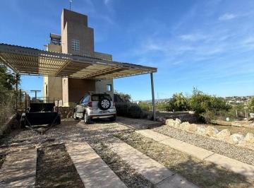 Casa de 6 ambientes, Villa Carlos Paz · Casa 2 Dorm. 2 Baños con Pileta 633 m² de Terreno