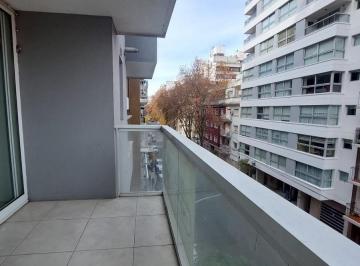 Departamento · 43m² · 1 Ambiente · Departamento Brown 2500