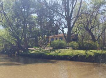 Casa de 6 ambientes, San Fernando · Fraccion en El Delta con Casa y Cabaña