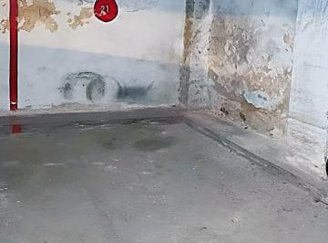 Garage , Córdoba · Cochera en Av Colón 1435