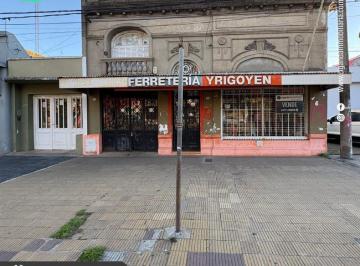 Casa de 4 ambientes, Pergamino · Av Hipolito Yrigoyen 200, Ideal Zona Comercial, Excelente Ubicación, Pergamino.
