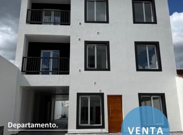 Departamento · 40m² · 2 Ambientes · 1 Cochera · Departamento a La Venta de un Dormitorio en 2do Piso, en Calle 11 de Septiembre 200
