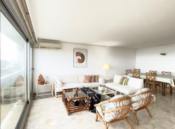 Departamento · 150m² · 4 Ambientes · Departamento en Playa Mansa