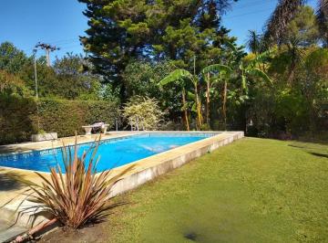 Casa de 3 ambientes, Ezeiza · Quinta en Barrio El Trebol