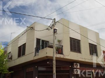 Departamento · 180m² · 5 Ambientes · 1 Cochera · Departamento de 3 Dorm. en Venta, Los Hornos