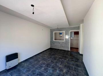Departamento de 2 ambientes, Chivilcoy · Departamento Calle 23 N° 22, Planta Alta - Chivilcoy