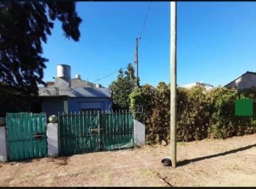 Casa · 107m² · 3 Ambientes · 1 Cochera · Casa Ituzaingo Norte 3 Ambientes/ Lote Lindero Opcion Compra