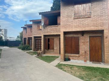 Casa · 2 Dormitorios · Se Vende Dto de Dos Dorm. a m de Av San Martin