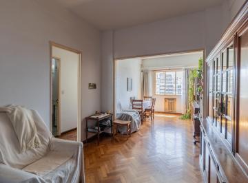 Departamento · 75m² · 3 Ambientes · Venta 3 Ambientes con Dependencia, Caballito.