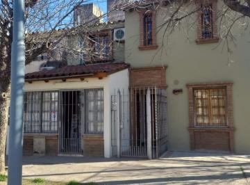Foto · B Juan B. Justo - Casa de 3 Dorm. - Impecable