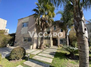 VCO-VCO-1095_2 · Venta Casa 5 Ambientes en Haras María Victoria