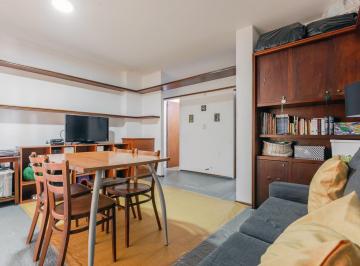 Departamento · 51m² · 2 Dormitorios · Departamento en Catamarca Al 1200