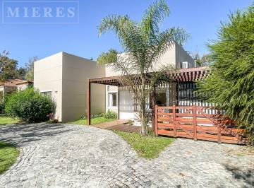 Casa · 175m² · 6 Ambientes · 175 Cocheras · Casa en Venta en Barrio La Arboleda Ingeniero Maschwitz